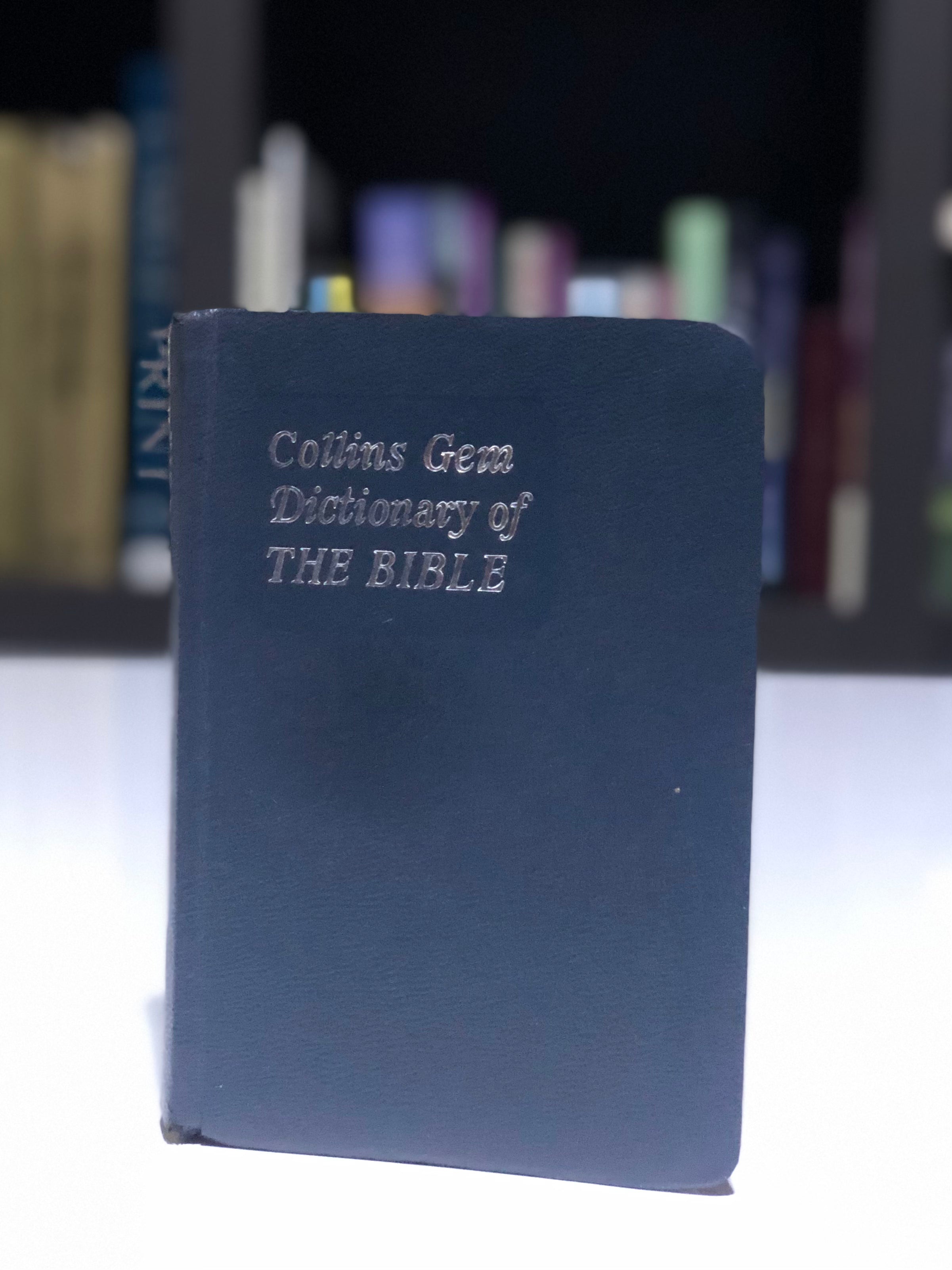 Collins Gem Dictionary of The Bible