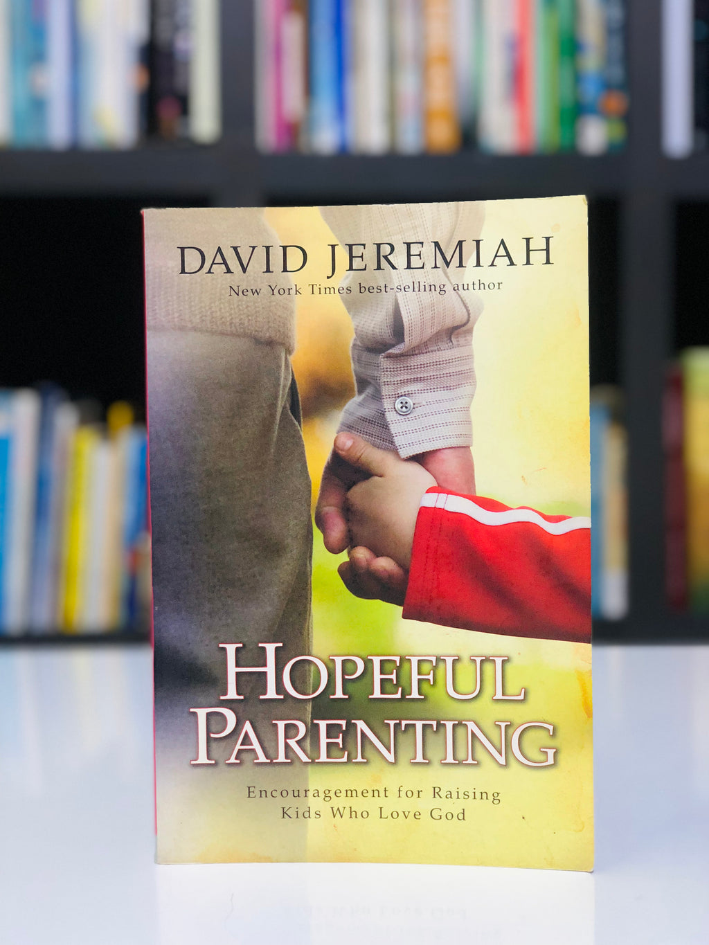 Hopeful Parenting: Encouragement for Raising Kids who Love God