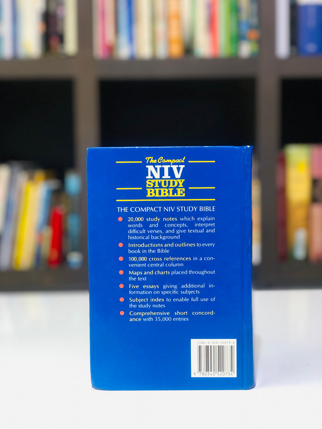 New International Version Compact Study Bible