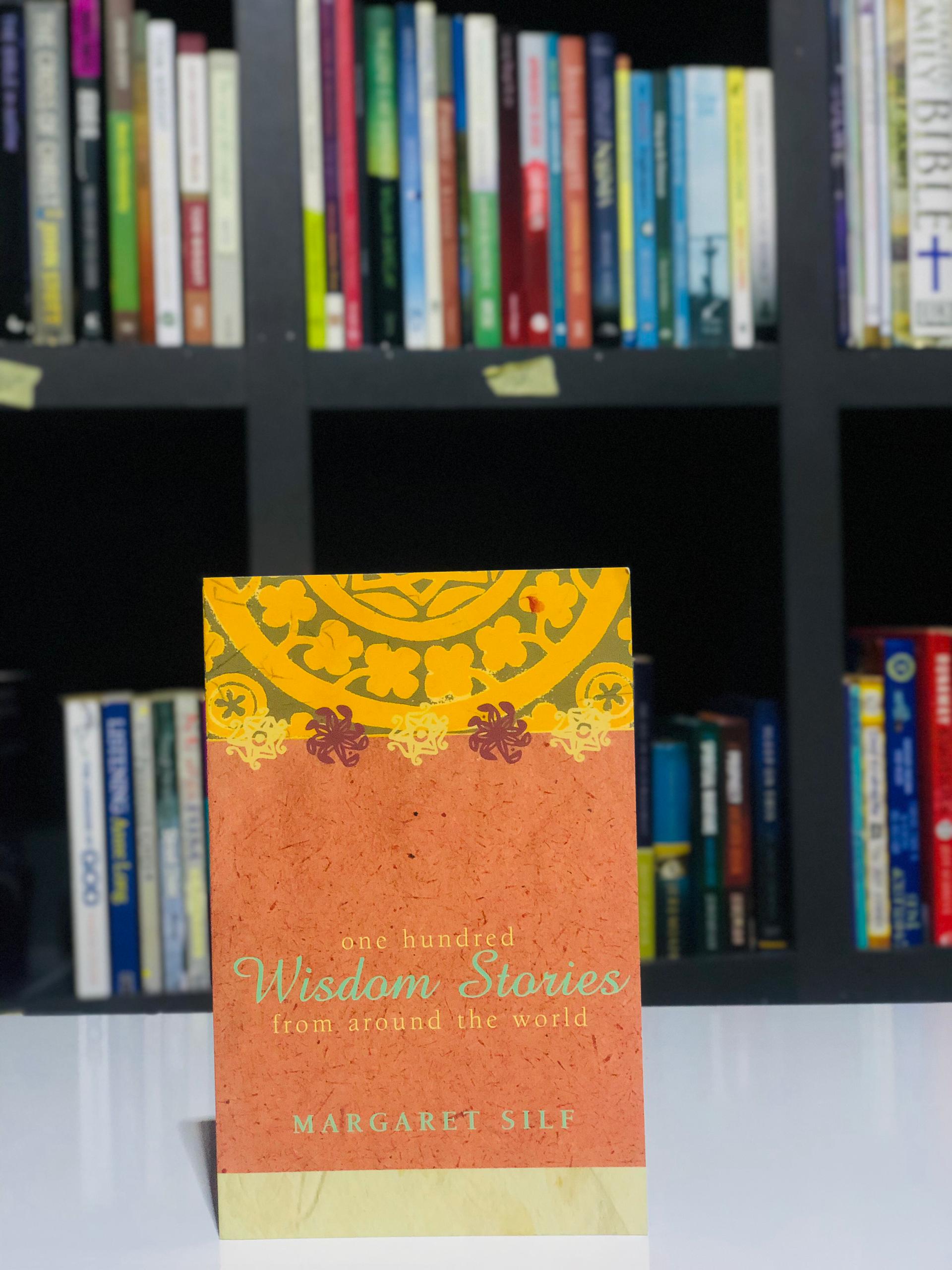 One hundred wisdom stories from the world